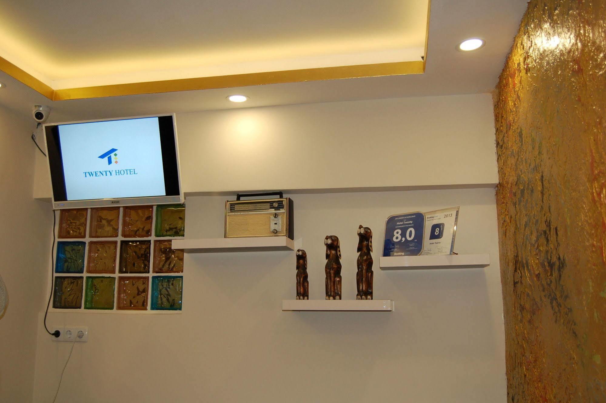 אנטליה Hotel Twenty מראה חיצוני תמונה